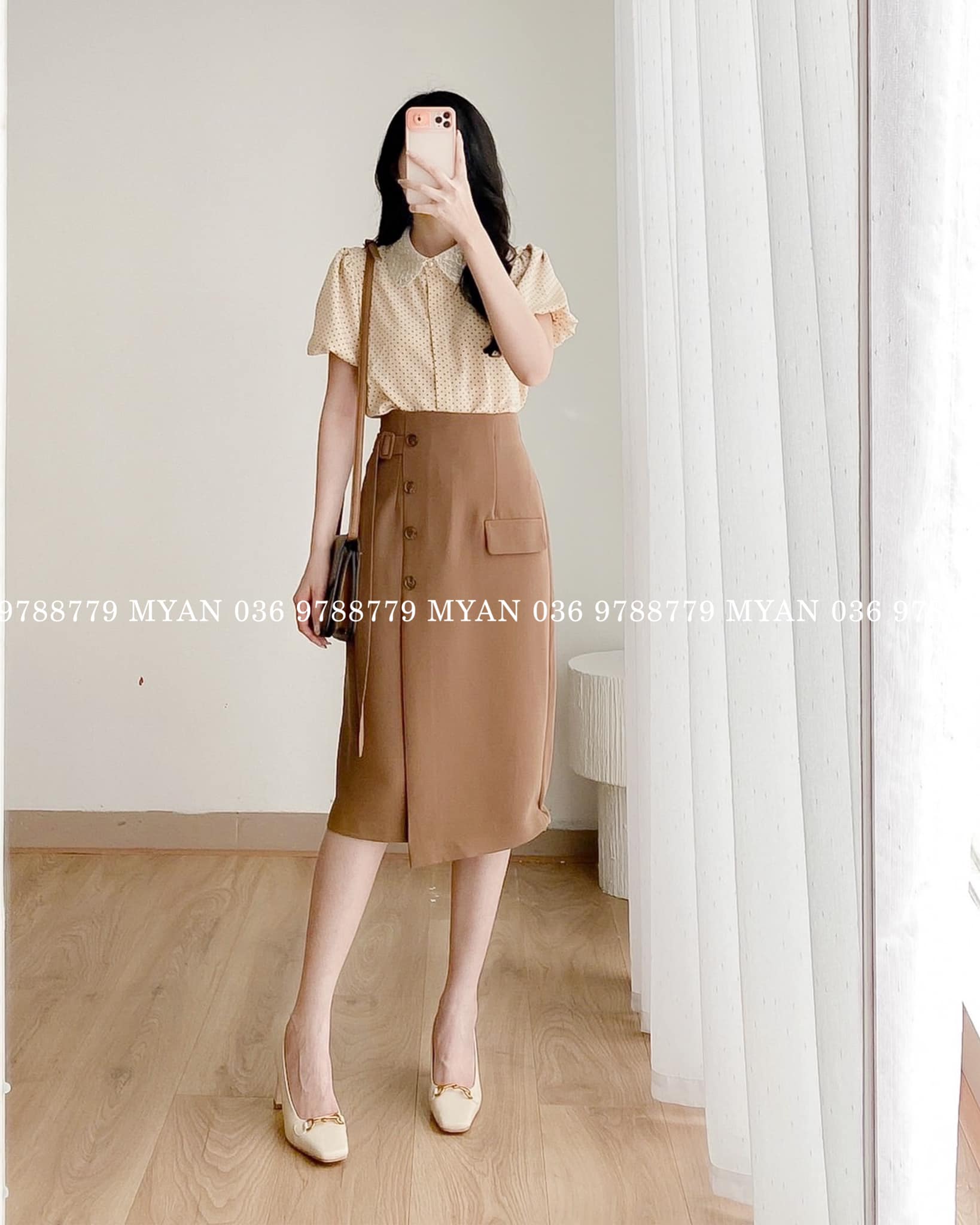 Chân váy vạt chéo 4 khuy (2m)