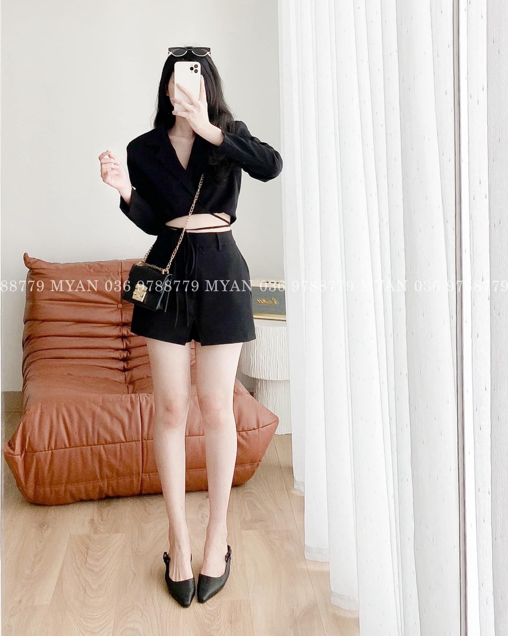 Set áo cổ vest dây + quần sooc (3m)
