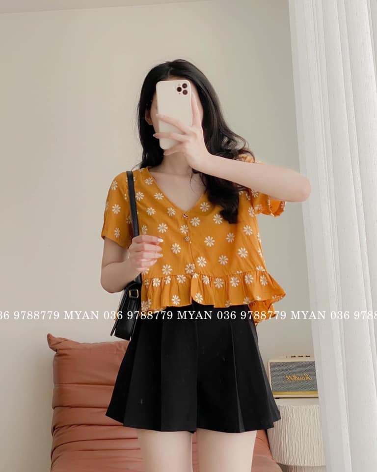 Áo hoa cổ tim bèo gấu