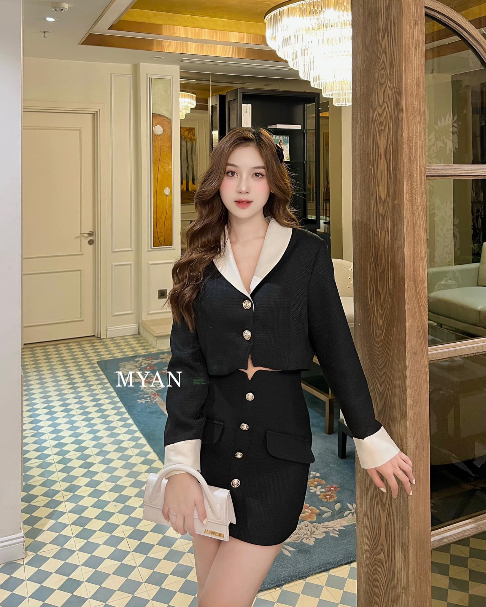 Set áo lửng phối cổ sam + chân váy