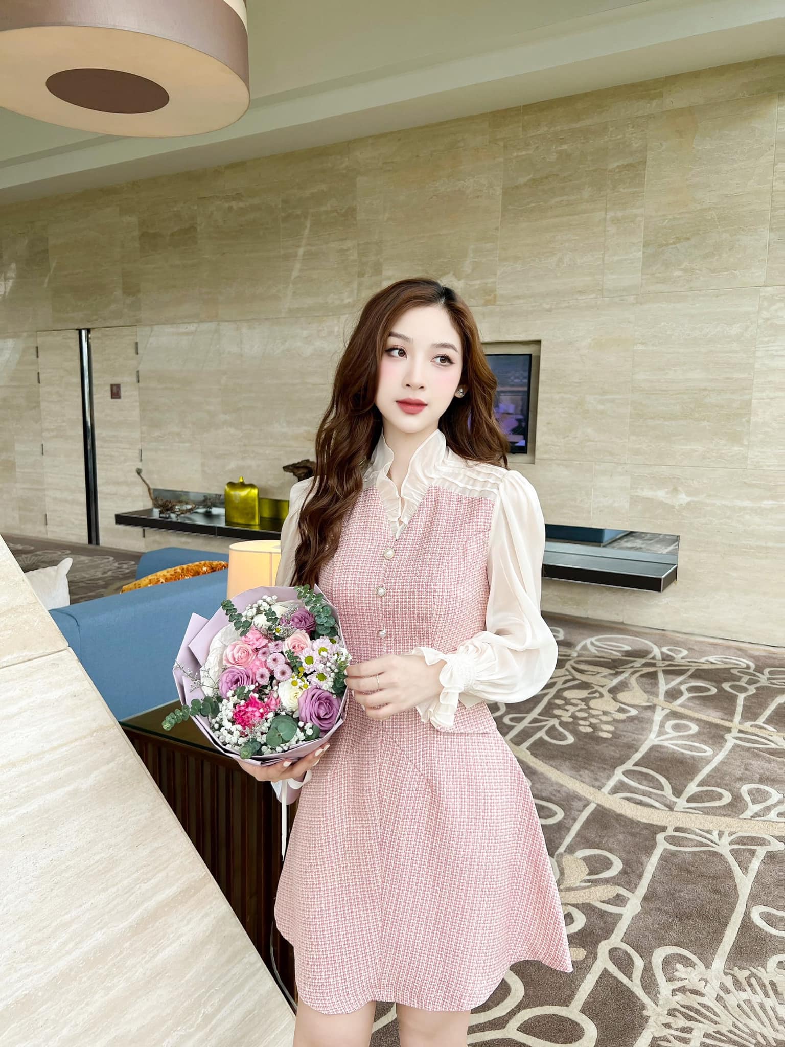 Váy dạ tweet cúc ngọc phối voan