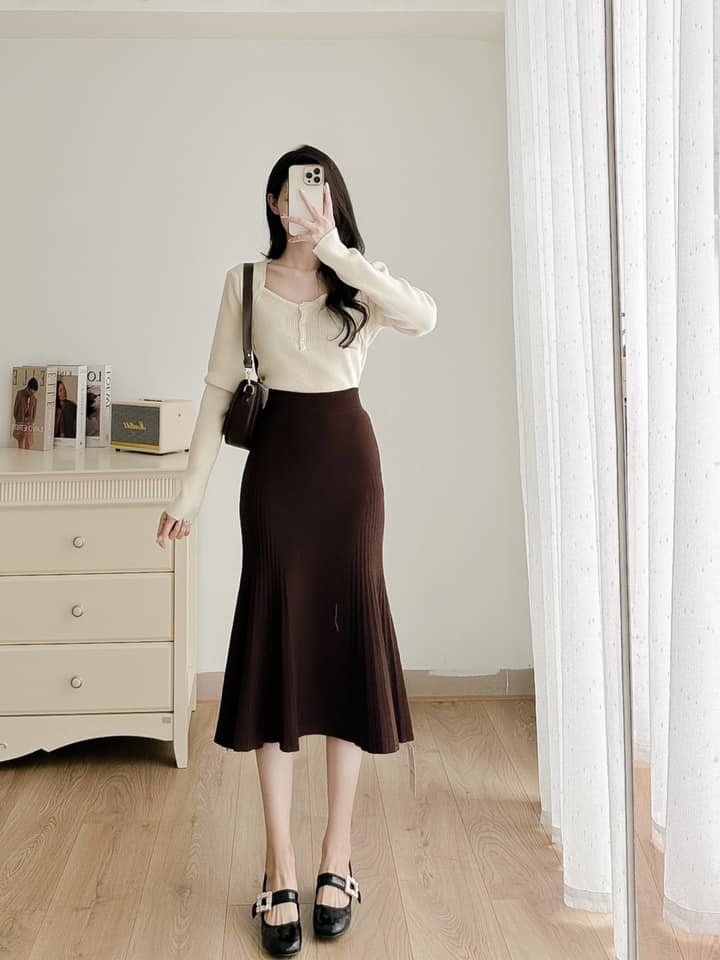 Chân váy len đuôi cá xếp ly nhỏ( 809)