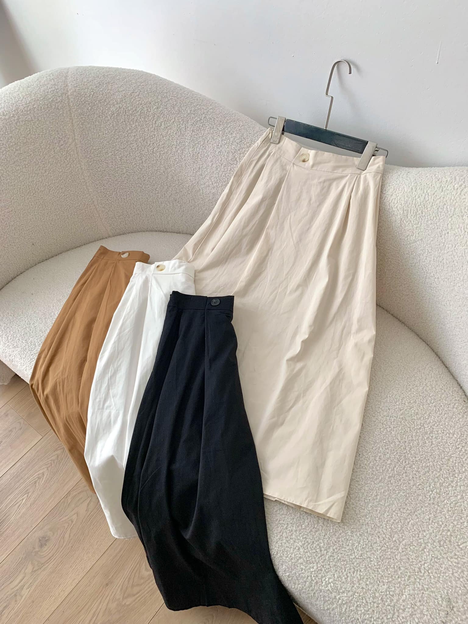 Chân váy thô 1 cúc lệch chun sau JJ( 5m-5316)