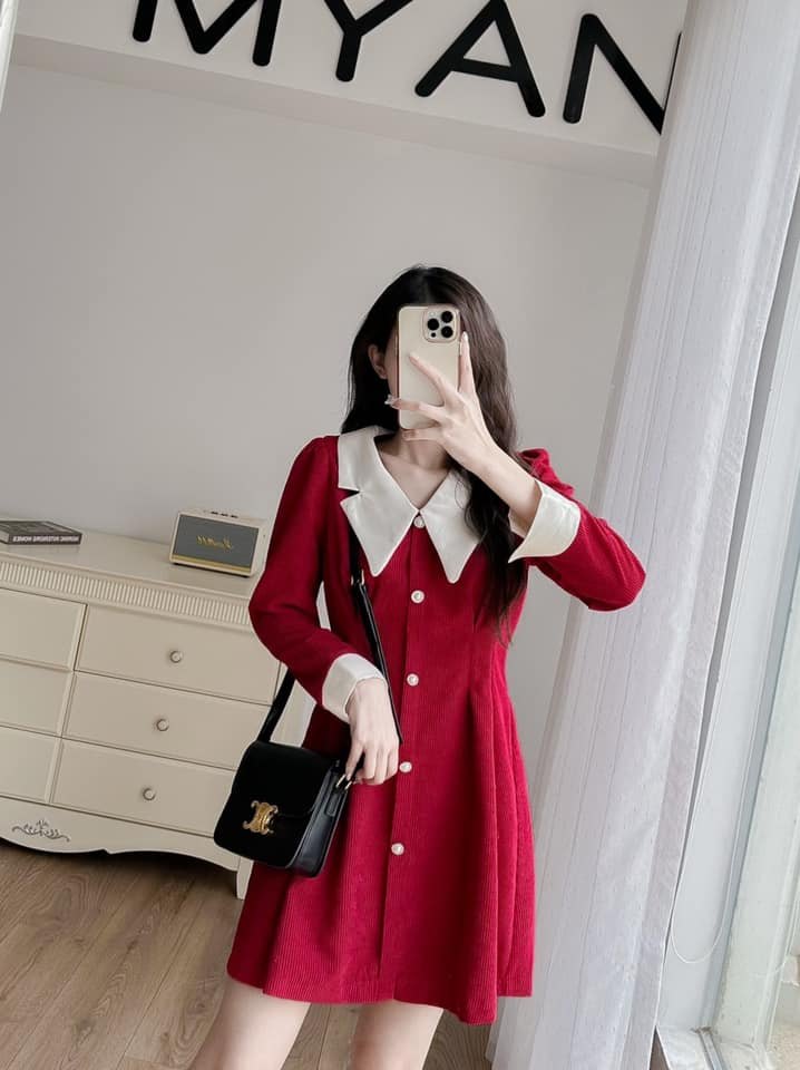 Váy nhung phối cổ hàng cúc ngọc tay bồng