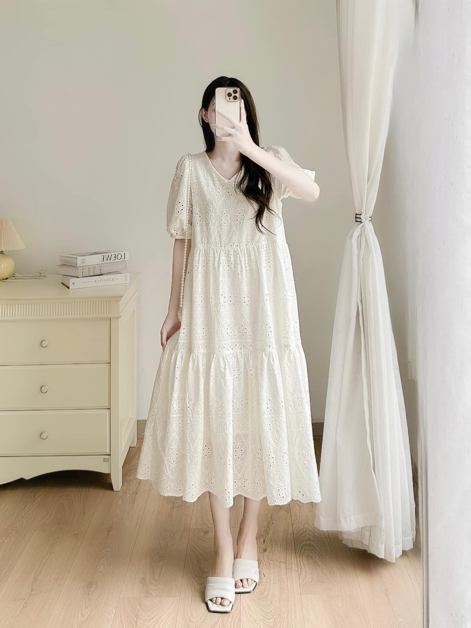 Váy ren cổ tim 2 tầng nhún