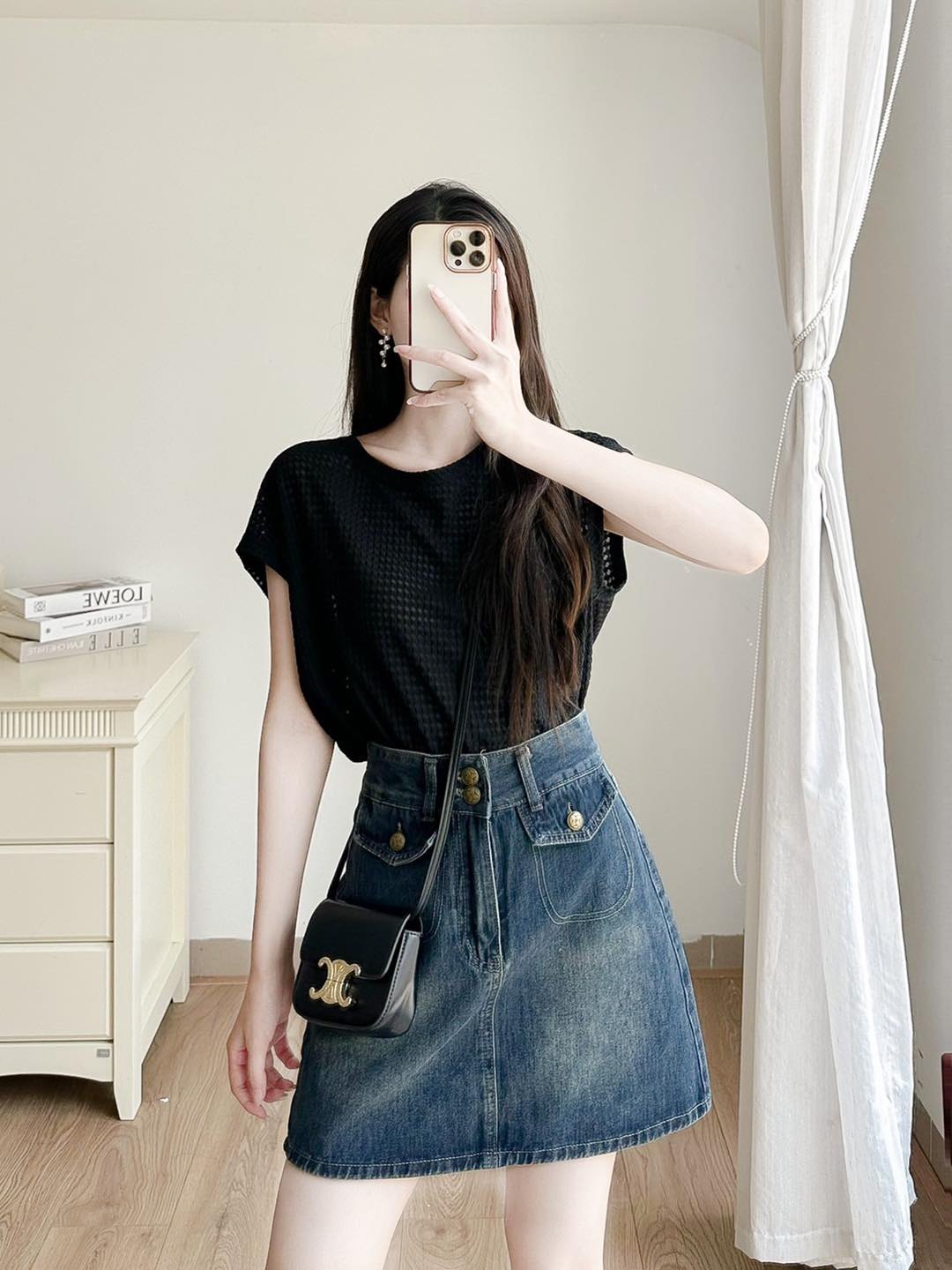Áo lưới cổ tròn liền tay rút vai