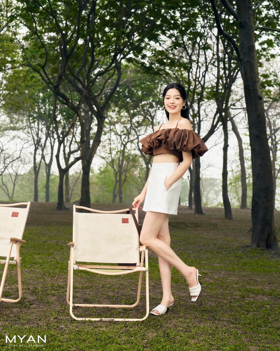 Áo thô croptop 2 dây