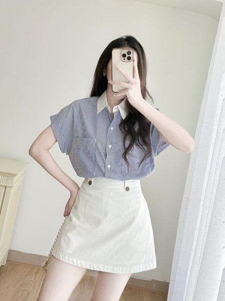 Chân váy kaki dáng A cạp đai cúc