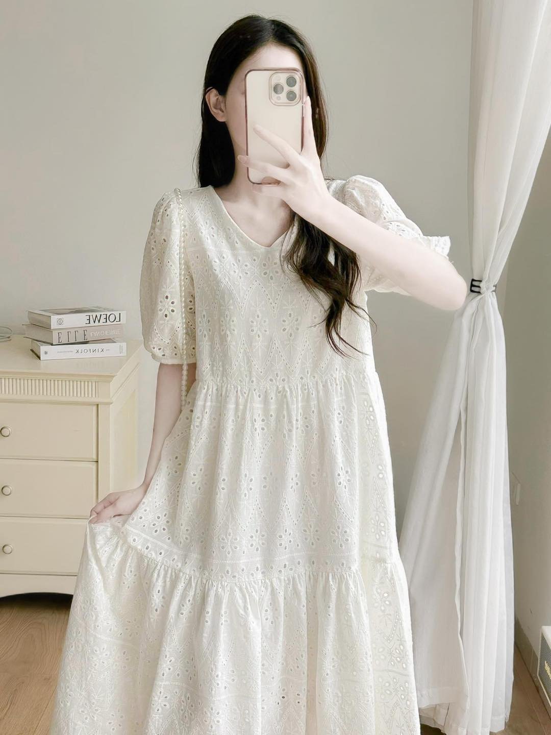 Váy ren cổ tim 2 tầng nhún