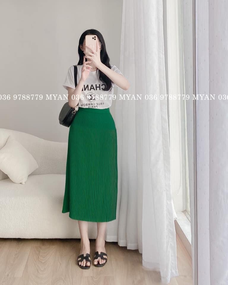 Chân váy xếp ly dáng dài (3m)