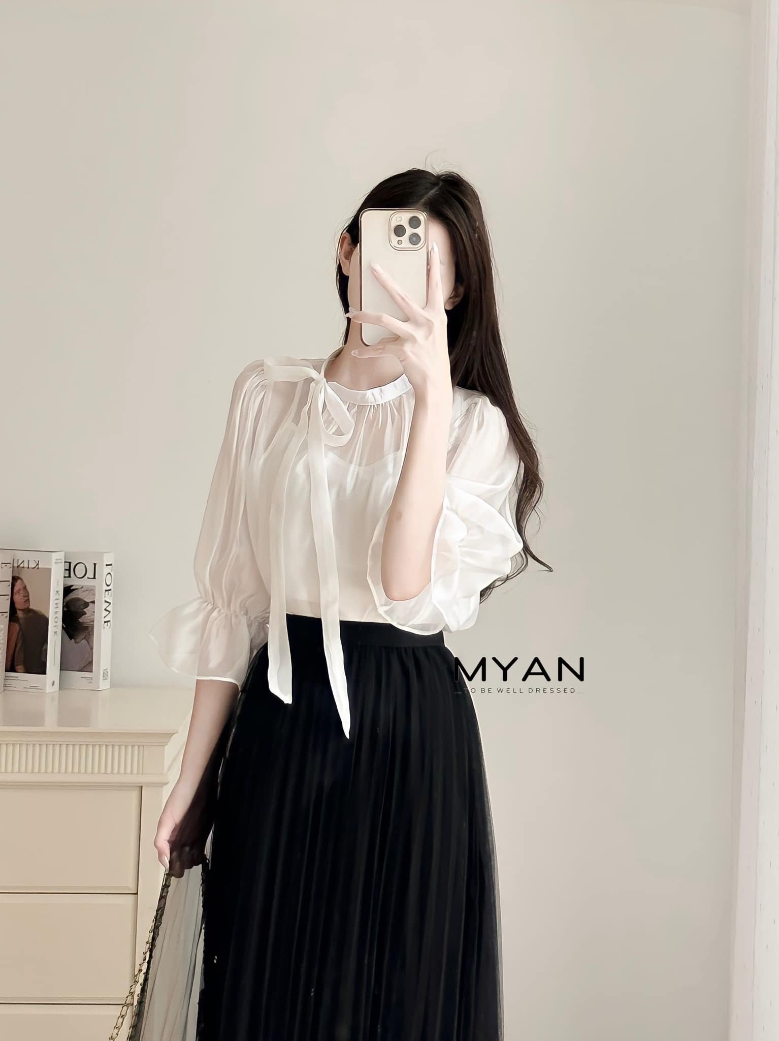 Chân váy voan dập ly dáng dài( 713)