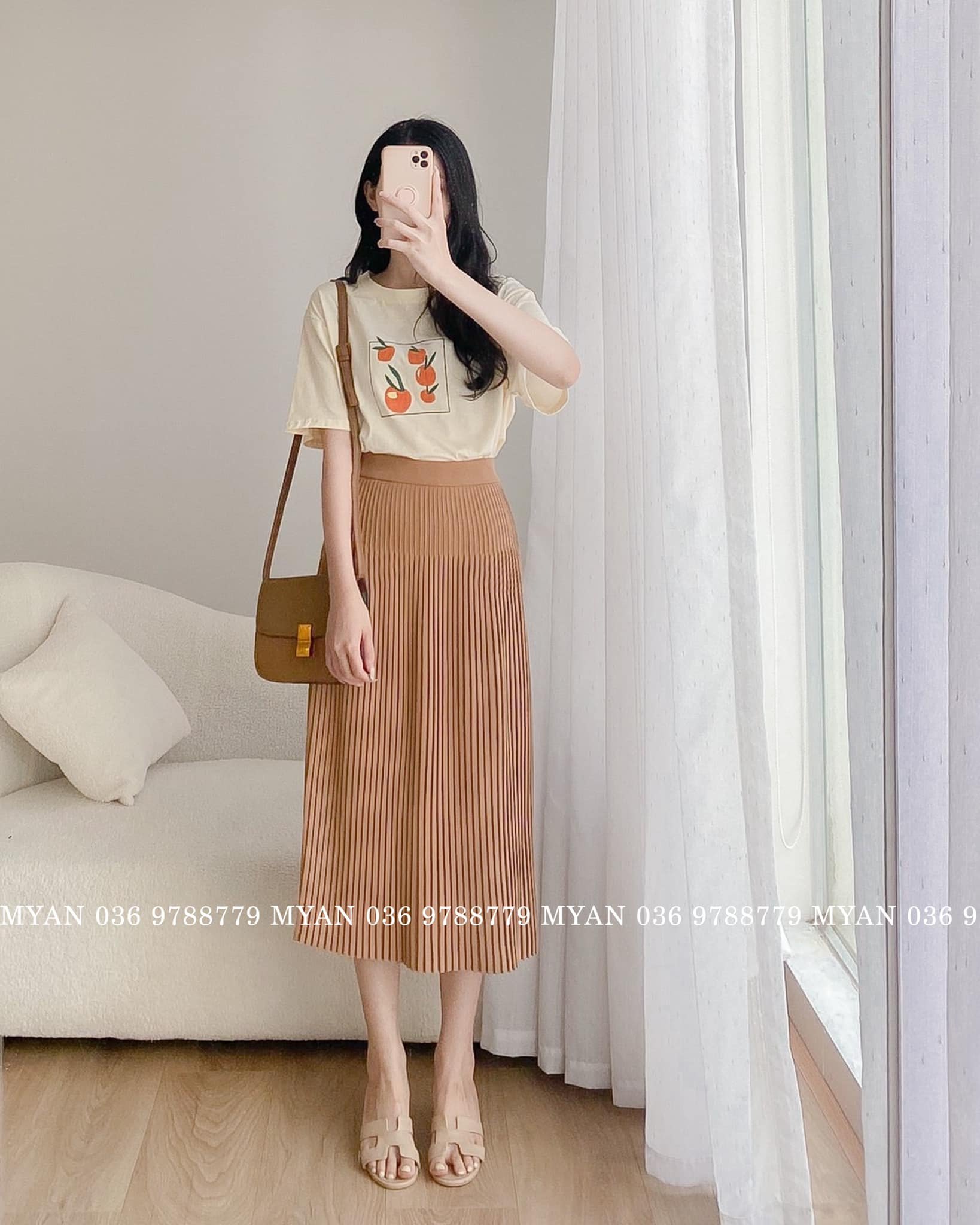 Chân váy xếp ly dáng dài (3m)
