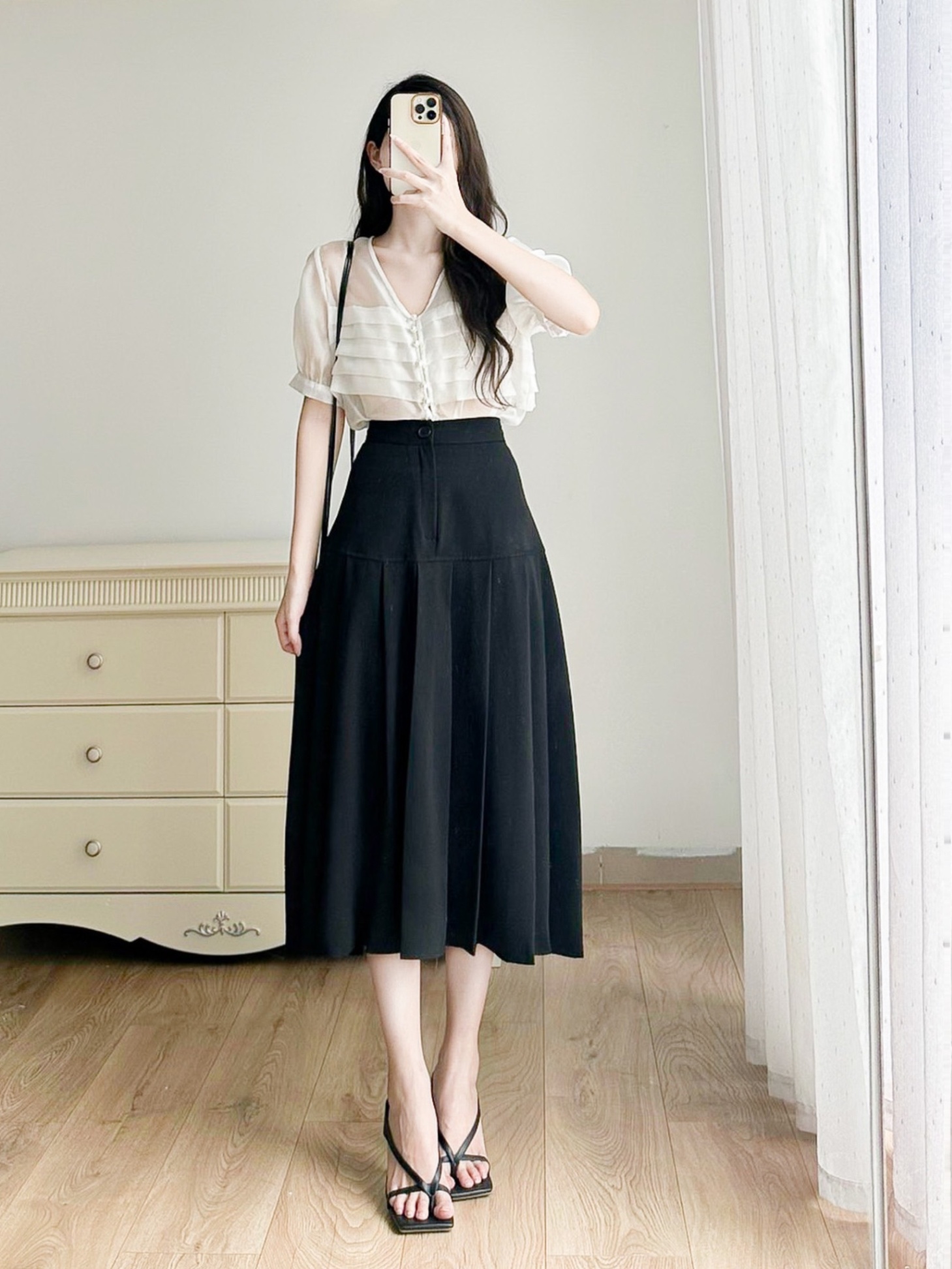 Chân váy dáng dài xếp ly