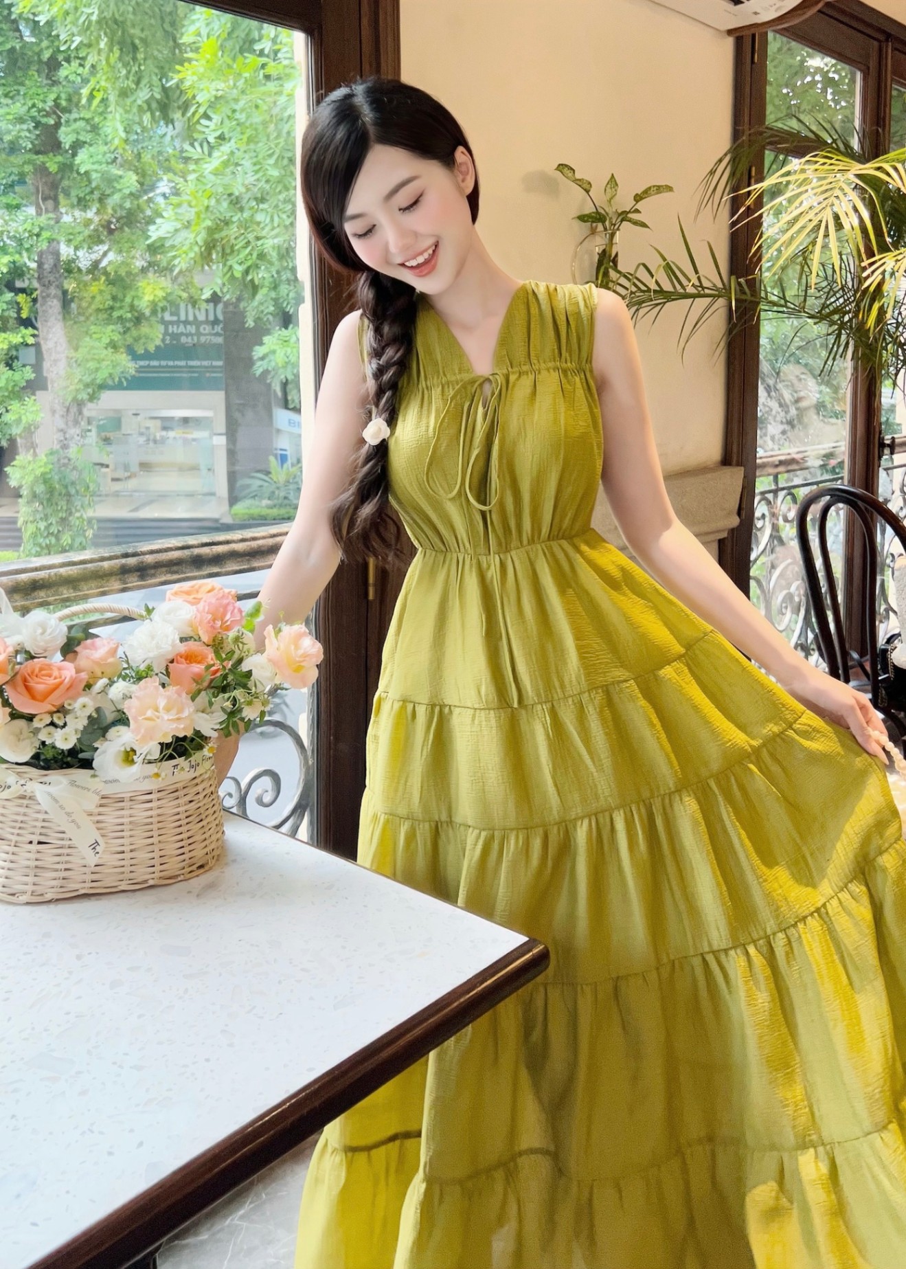 Váy tơ nhún tùng dây nơ ngực