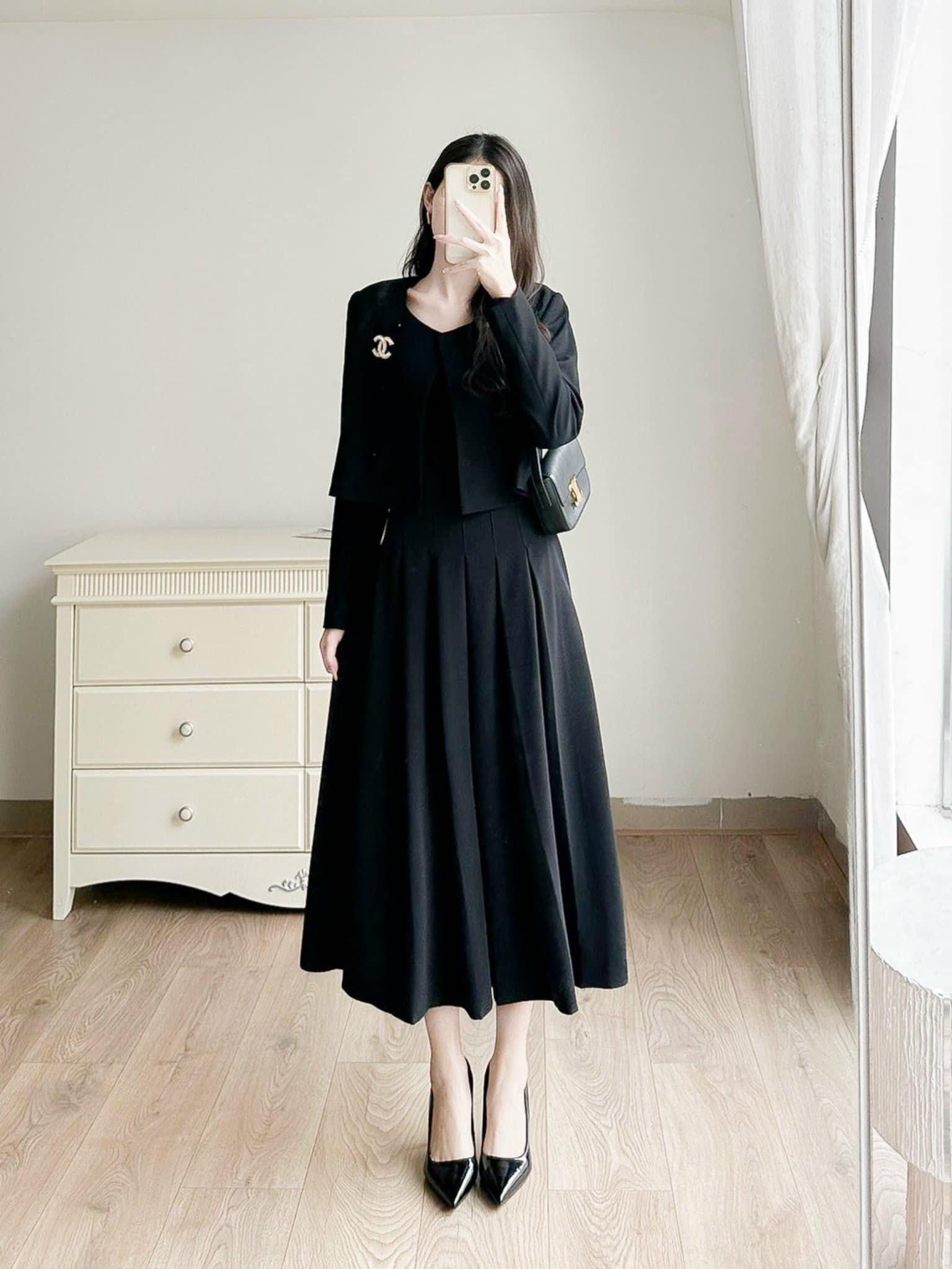 Chân váy dài xếp ly bản lớn