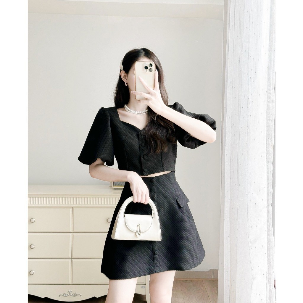 Áo crop dạ tay bồng