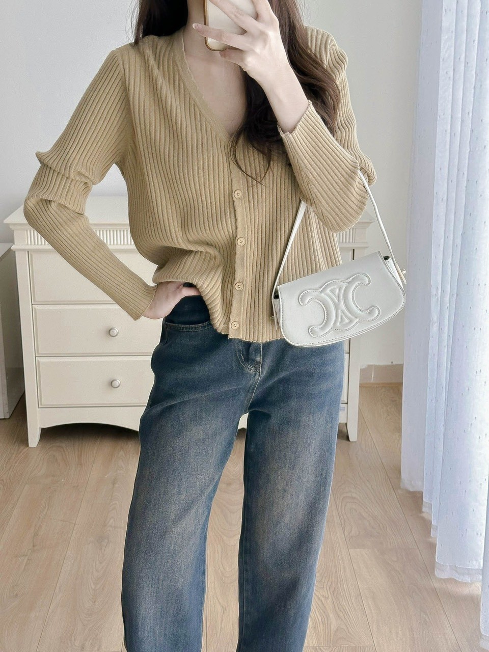 Áo len Cardigan dài tay cổ V (9025)