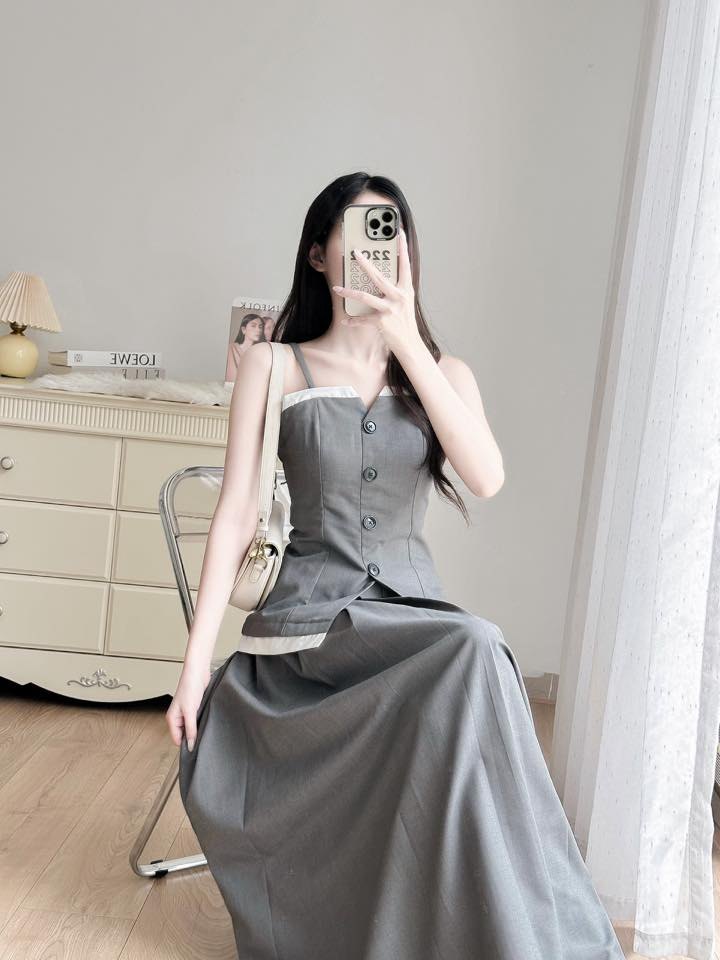 Áo cúp ngực hàng cúc trước