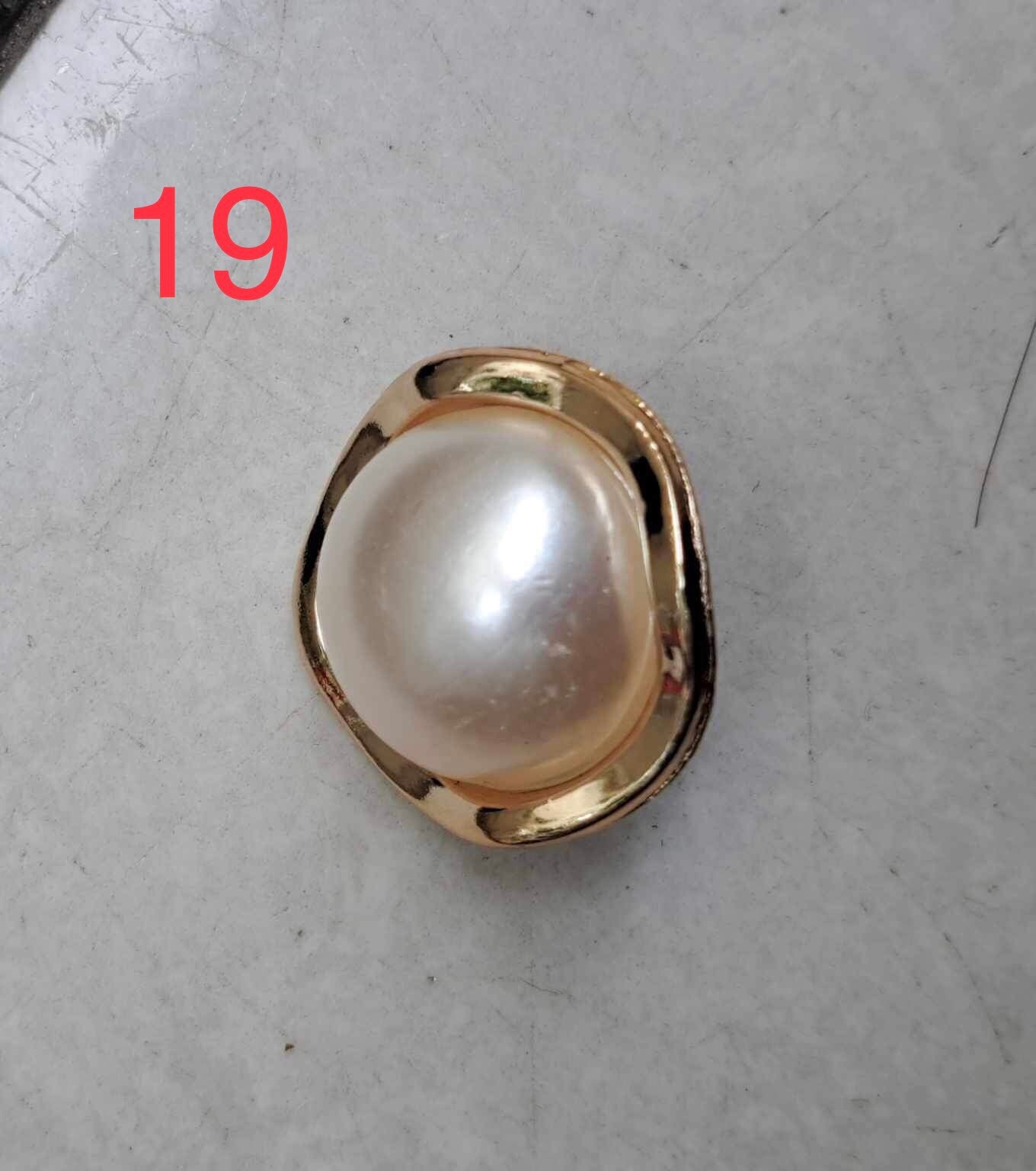 Cúc áo 19 ( size to)