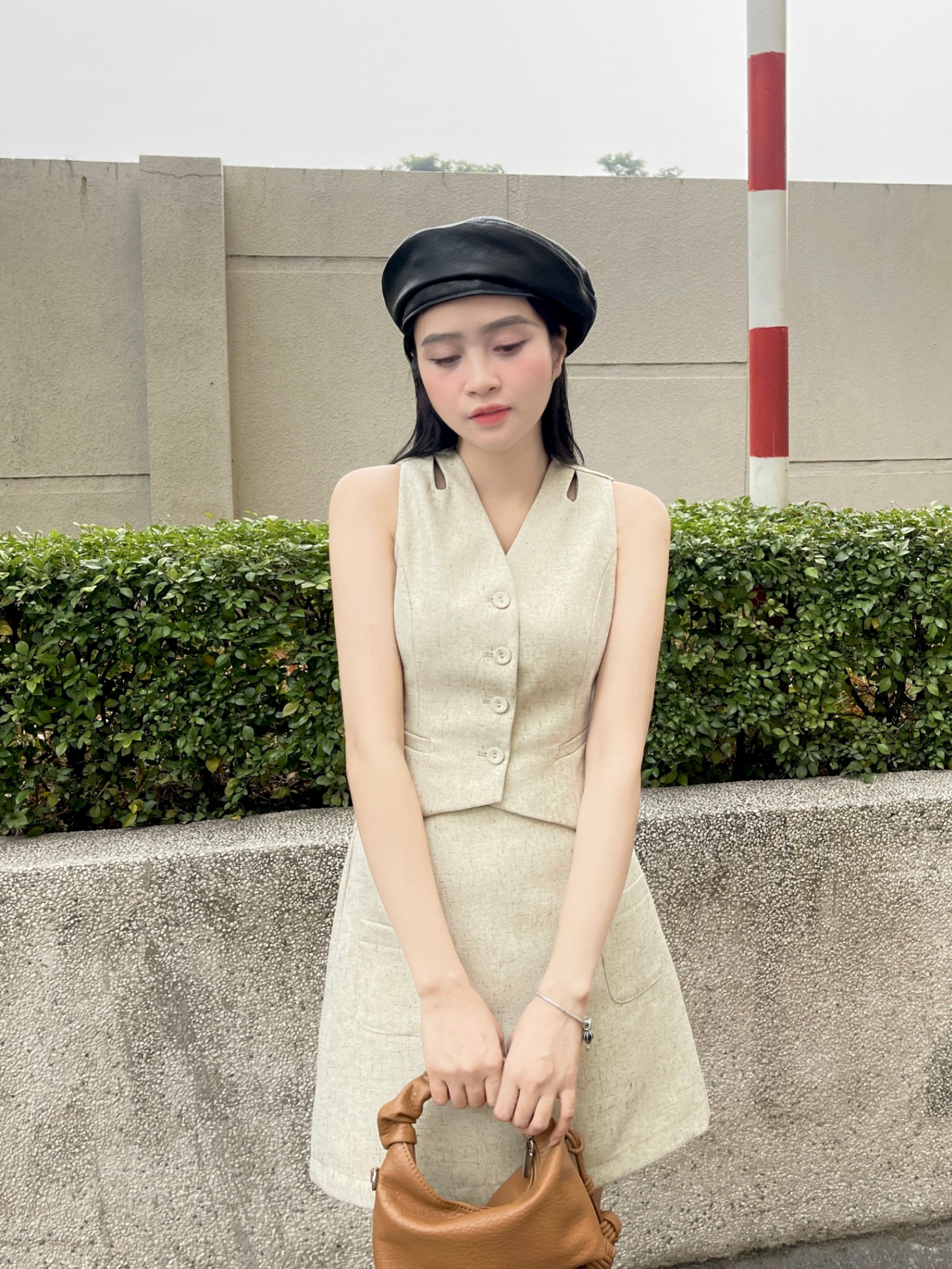 Gile dạ ép mỏng cut out vai