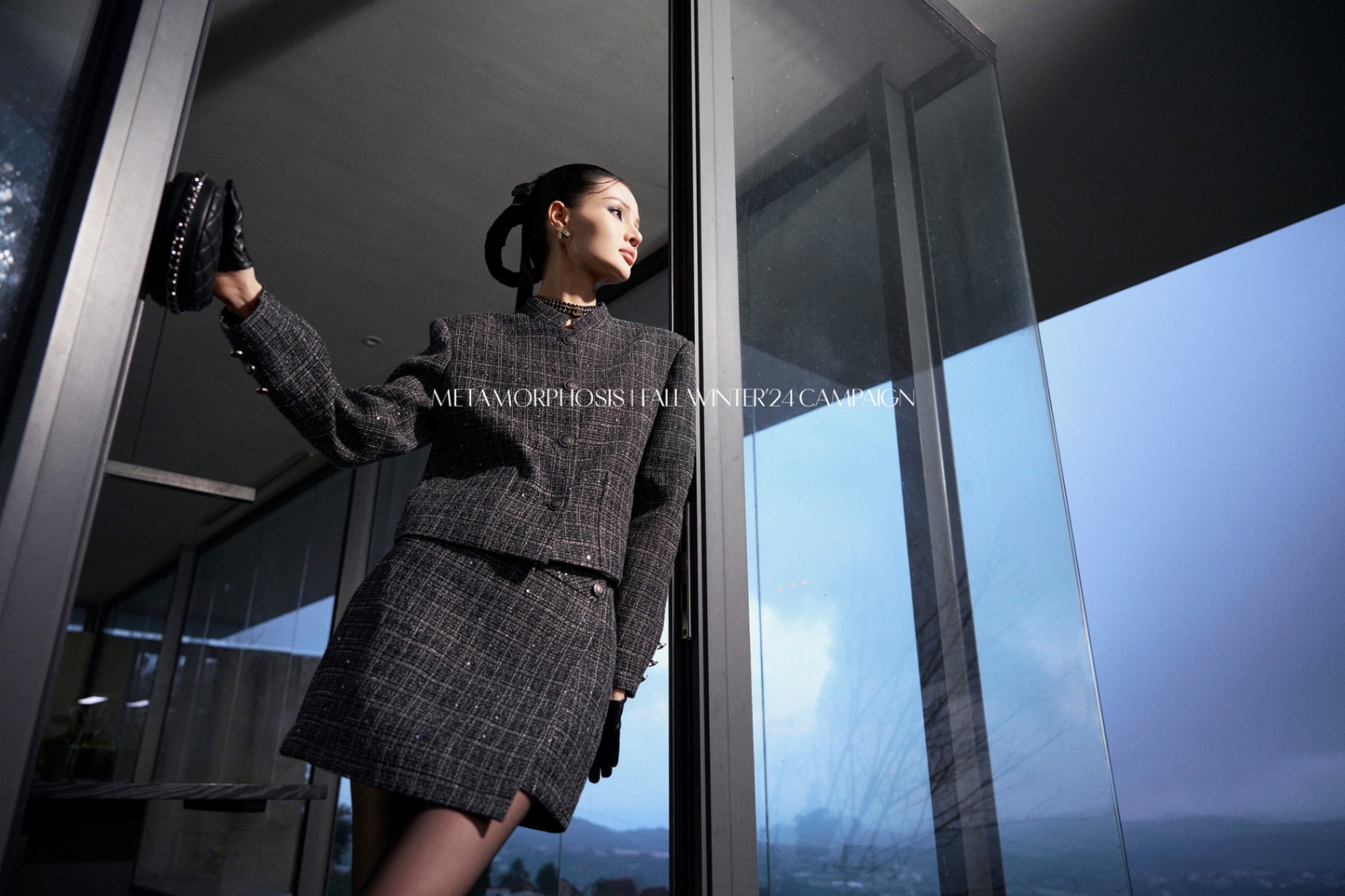 Chân váy tweed vạt lệch