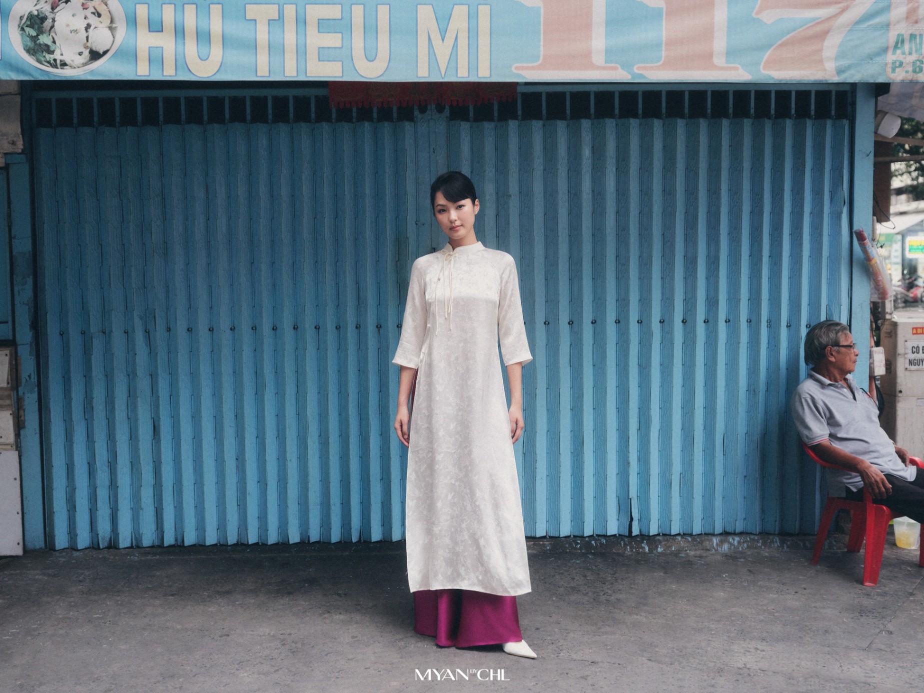 Áo dài lụa gấm Châu Dĩnh, Cát Dĩnh