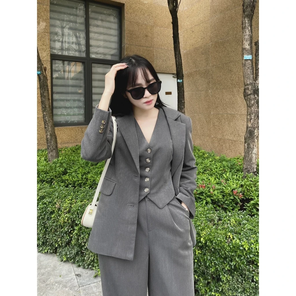 Áo khoác vest cúc đồi mồi