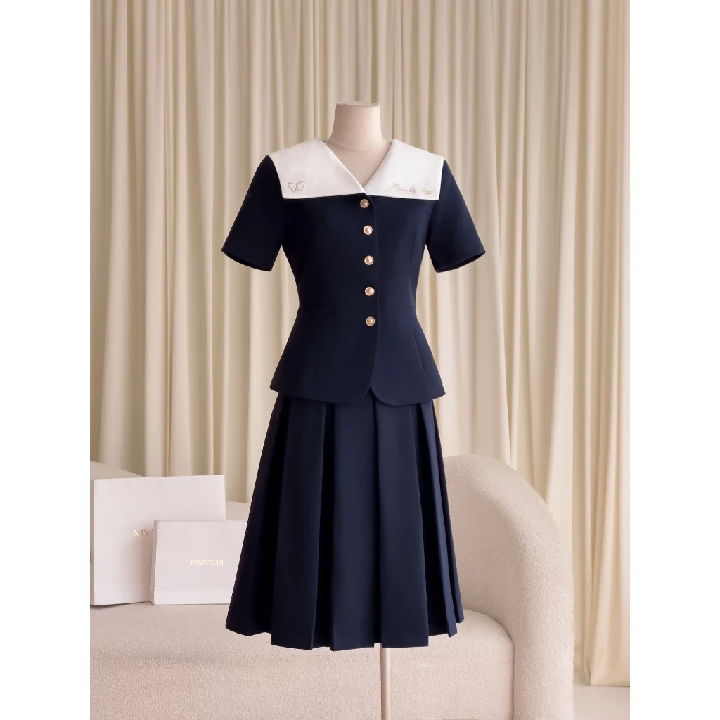 Áo cổ thủy thủ bản lớn ngắn tay