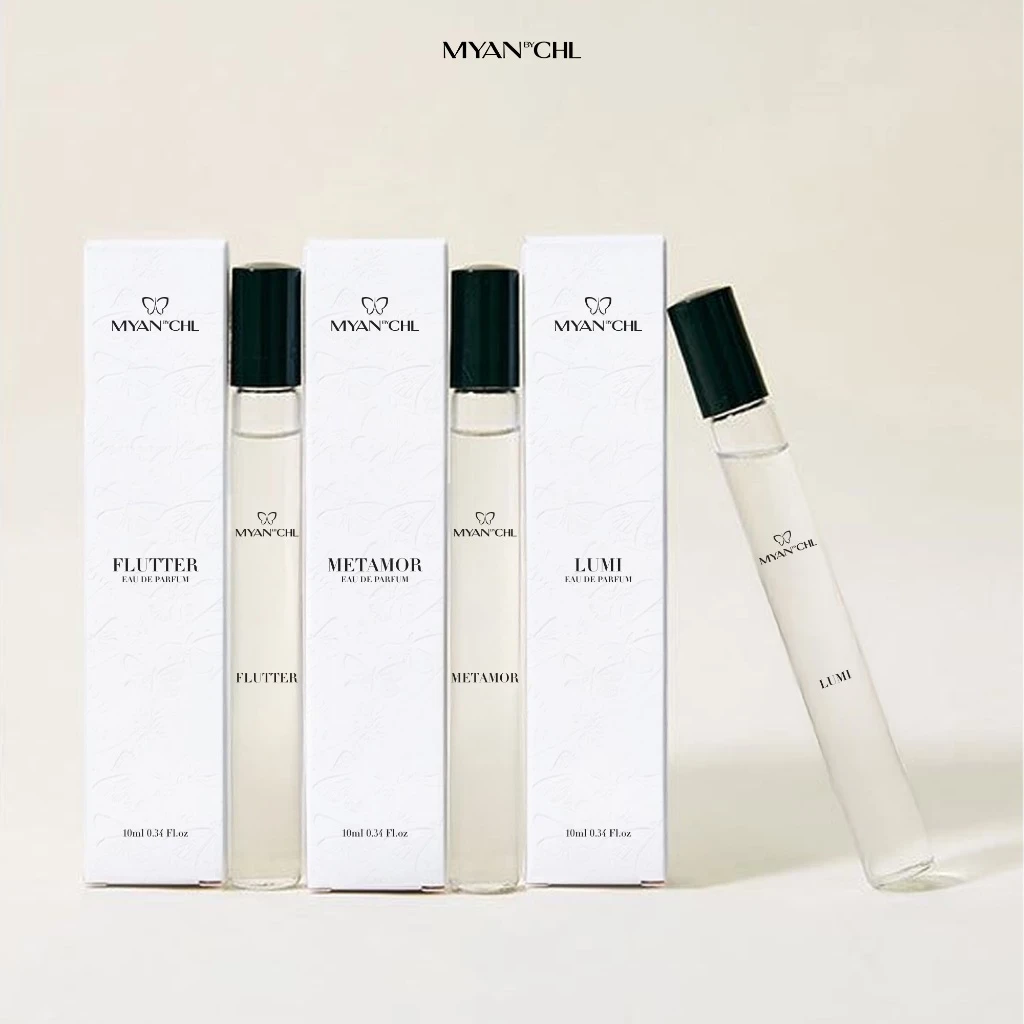 Nước hoa xịt thơm quần áo