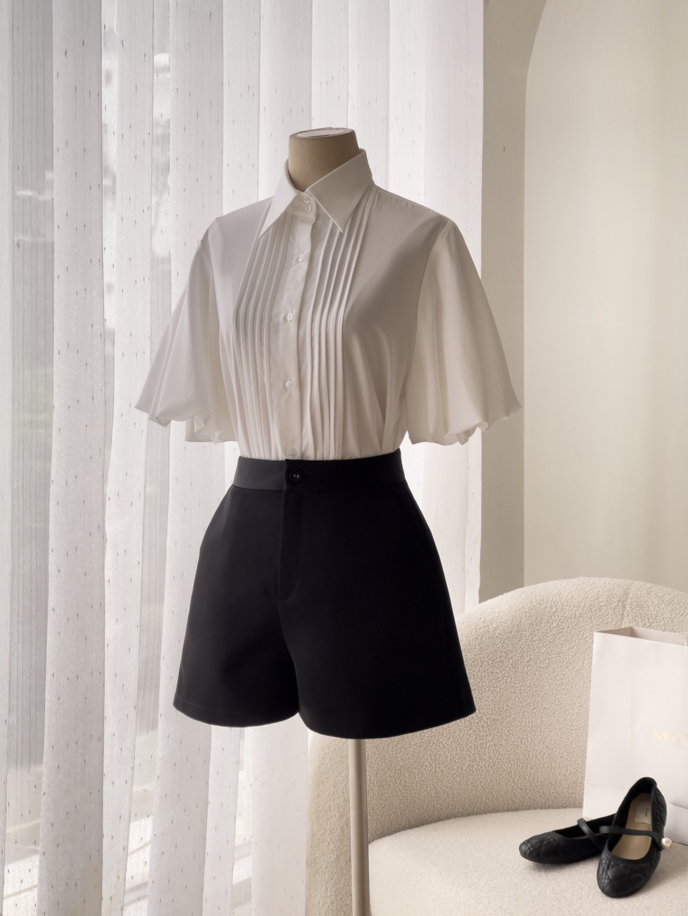 Quần short tafta túi chéo