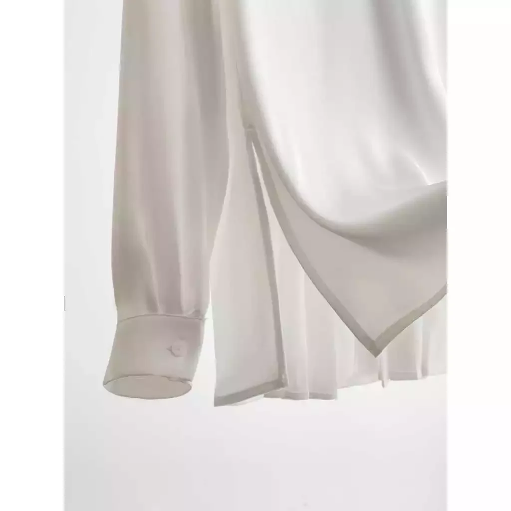 Áo cổ sen xếp ly dài tay