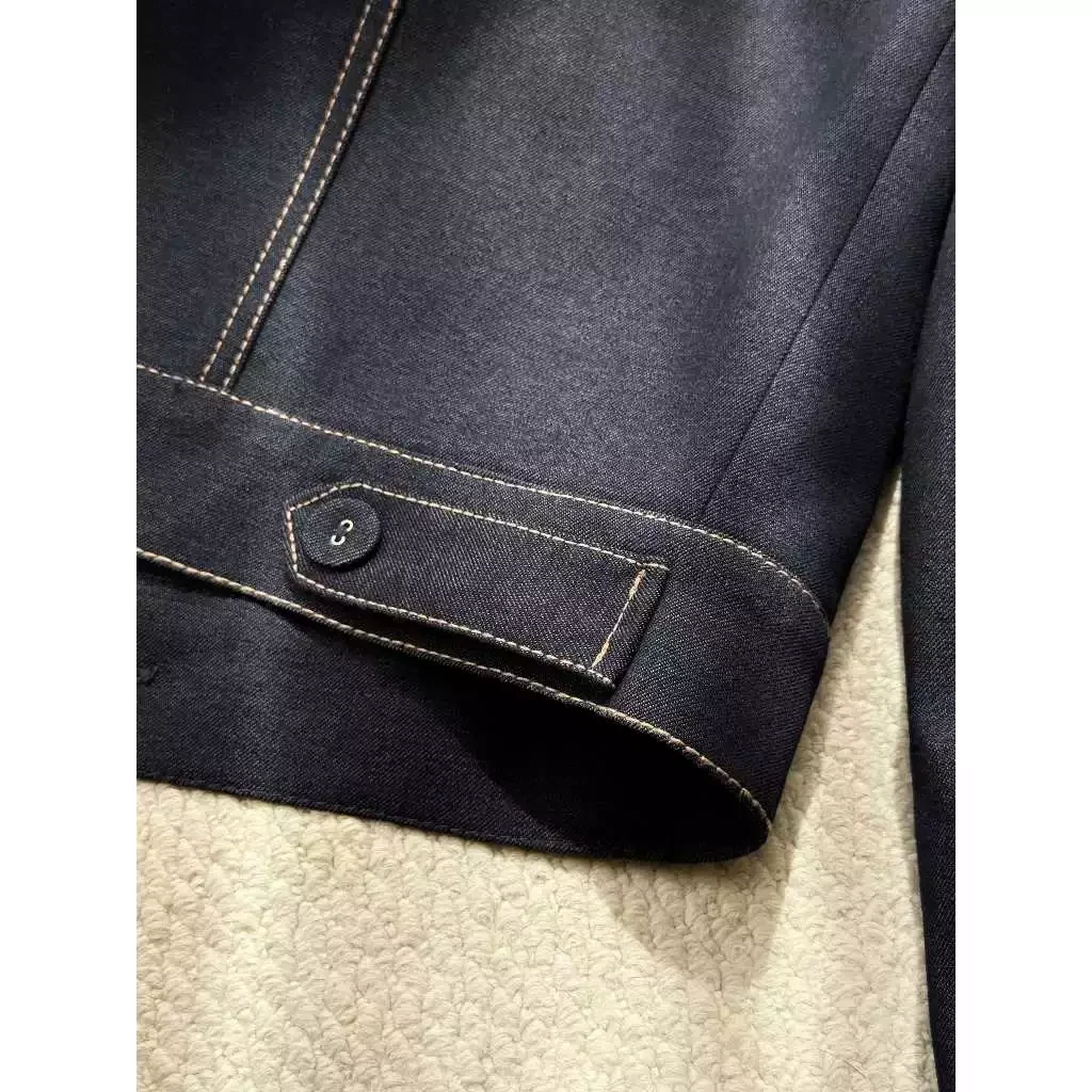 Áo khoác giả jeans dài tay đường diễu trang trí