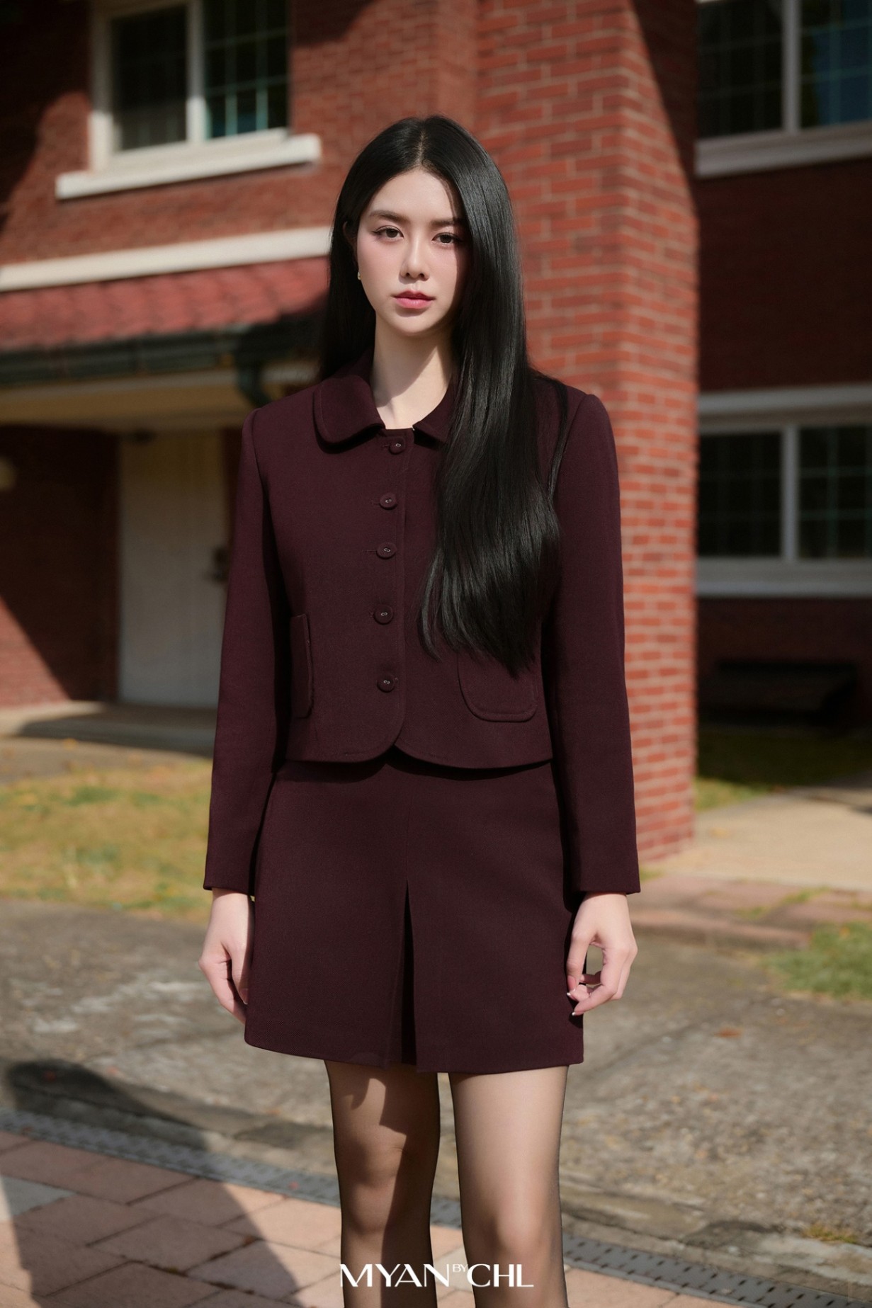 Chân váy ngắn dáng A 1 ly