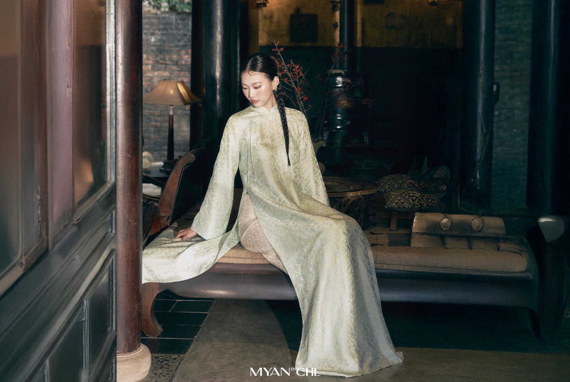 Áo dài lụa Du Diệp