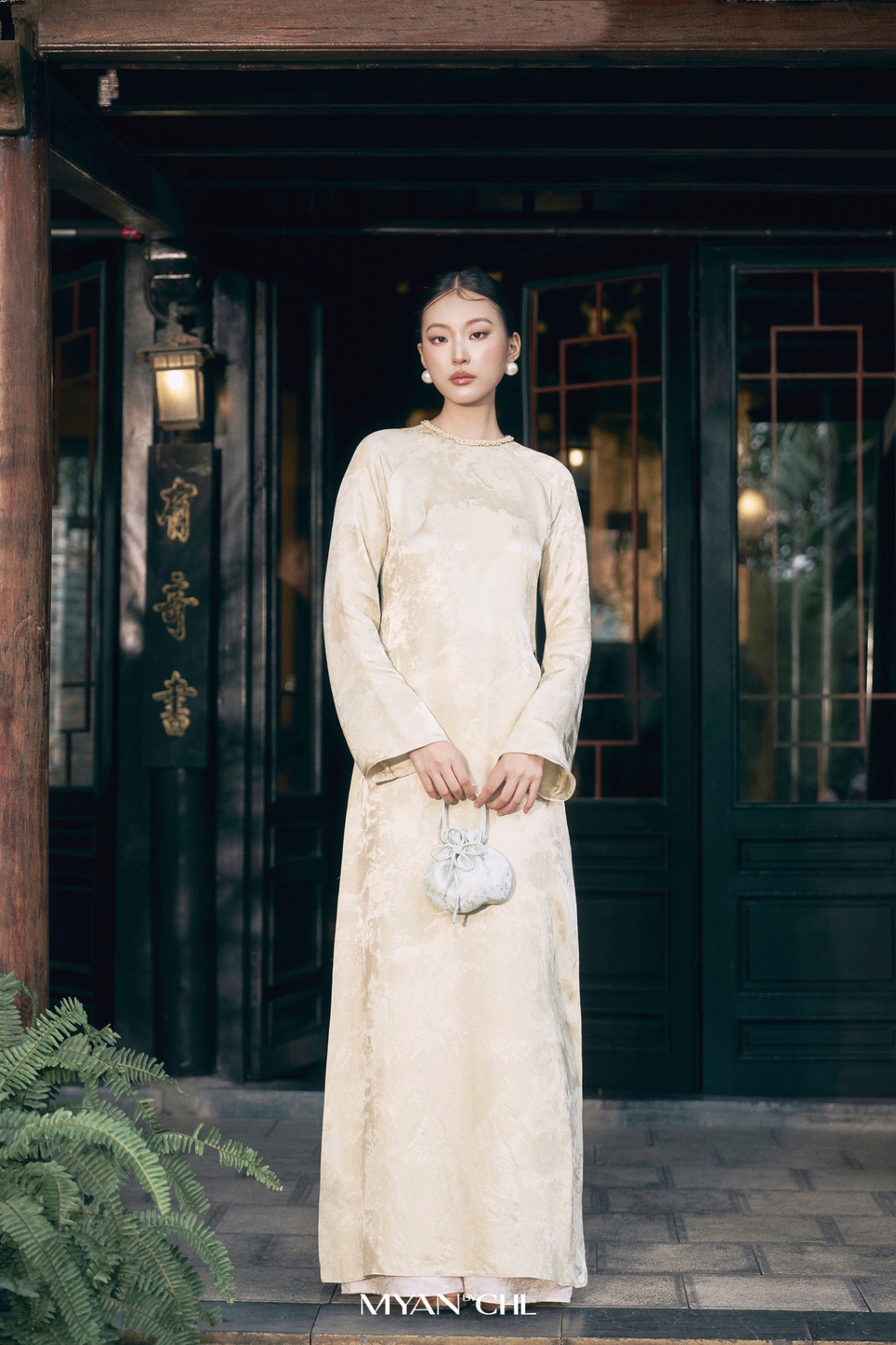 Áo dài lụa Khởi Diệp