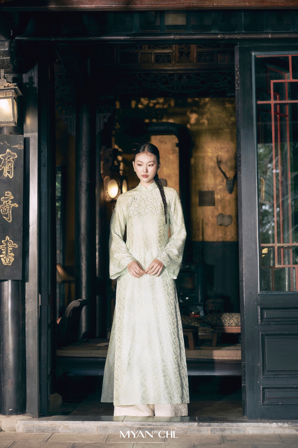 Áo dài lụa Du Diệp