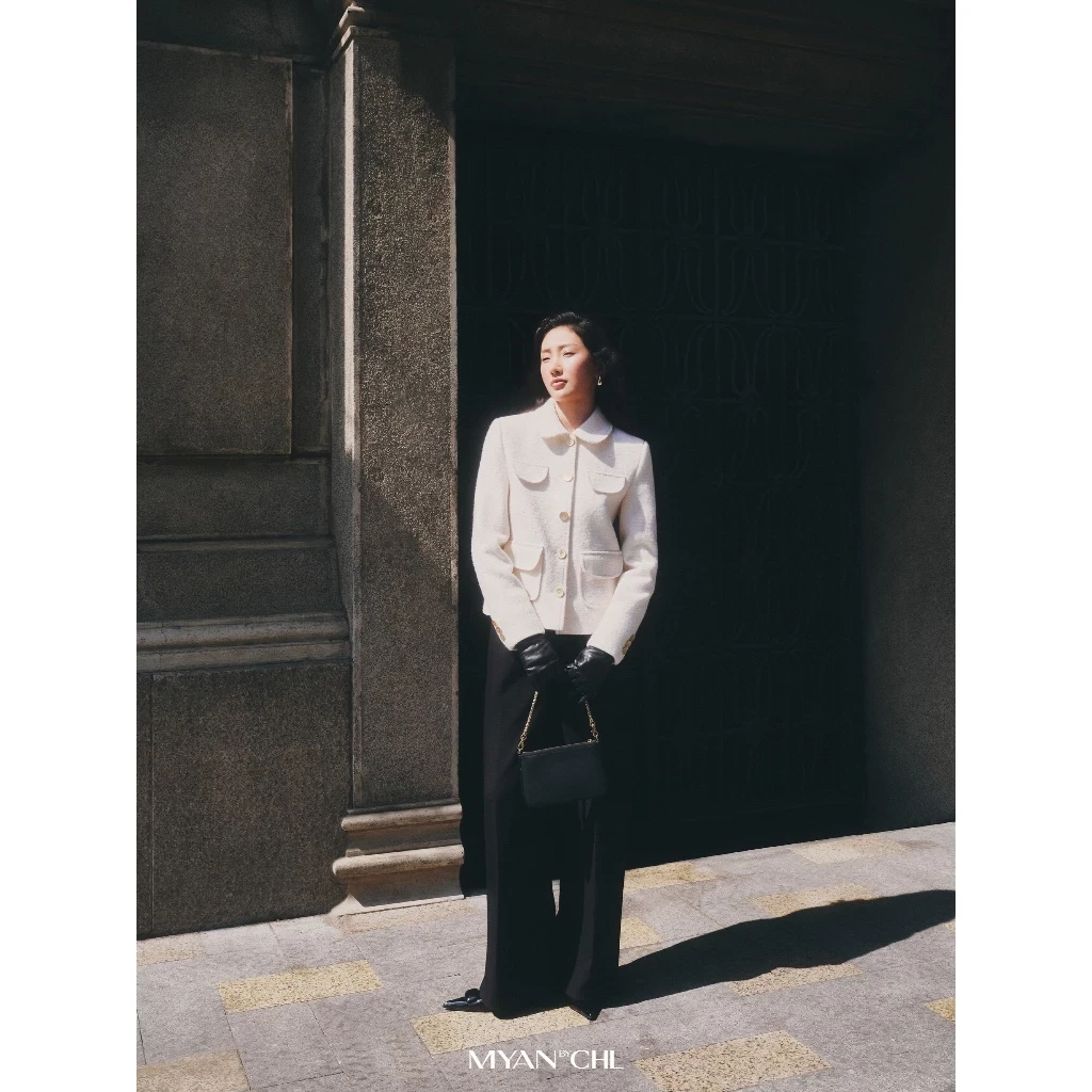 Áo khoác tweed cổ sen