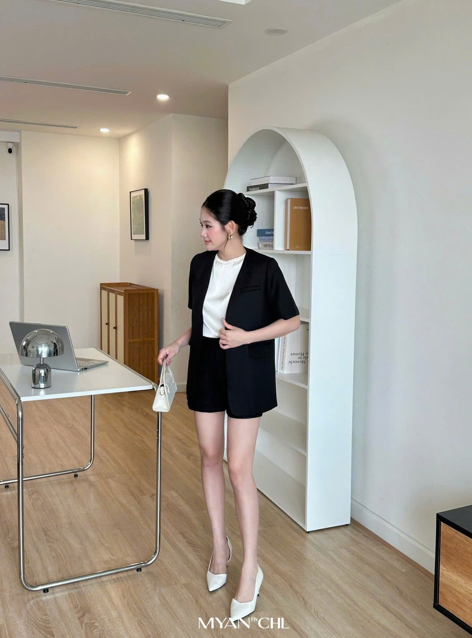Áo Blazer không cổ vạt tròn