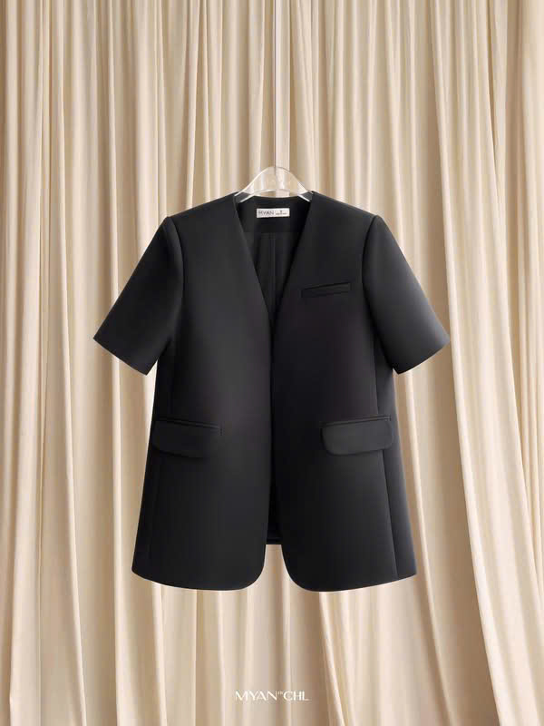 Áo Blazer không cổ vạt tròn