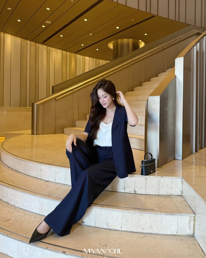 Áo blazer giả jeans không cổ