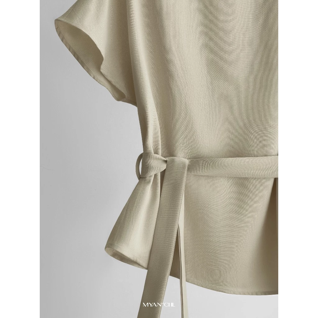 Áo linen vai chờm có dây lưng rời