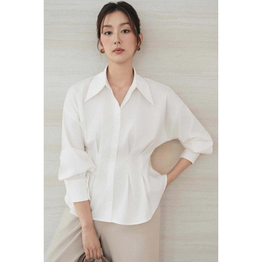 Áo sơ mi cổ đức xếp ly eo