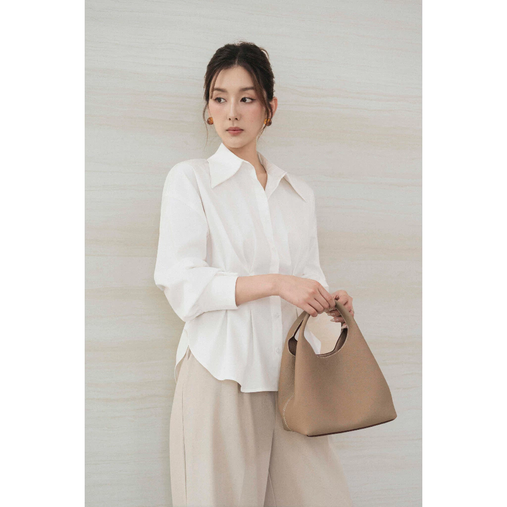 Áo sơ mi cổ đức xếp ly eo