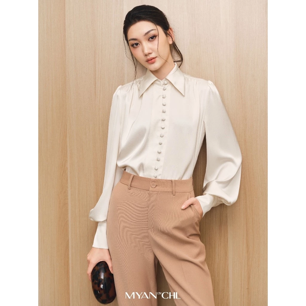 Áo sơ mi lụa đính cúc bọc