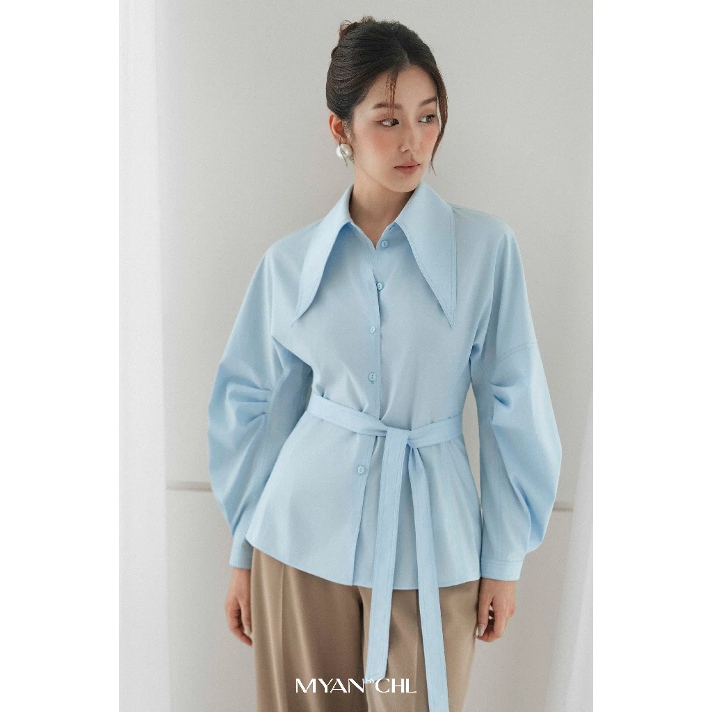 Áo sơ mi xếp ly sườn tay dáng ôm