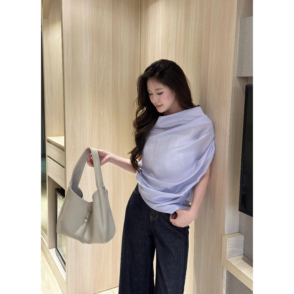 Áo tơ xếp ly lệch vai