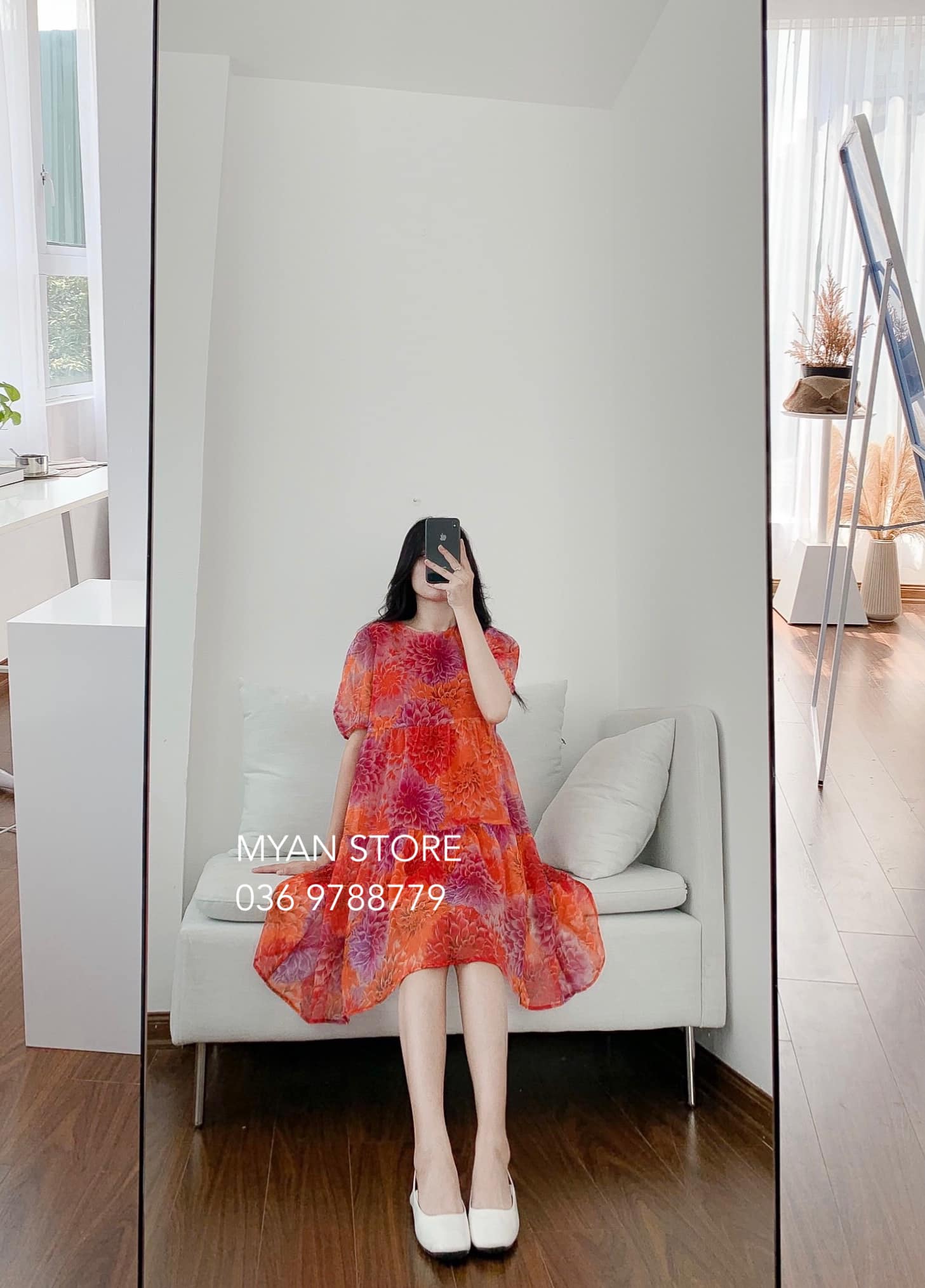 Váy hoa cúc 3 tầng dáng ngắn