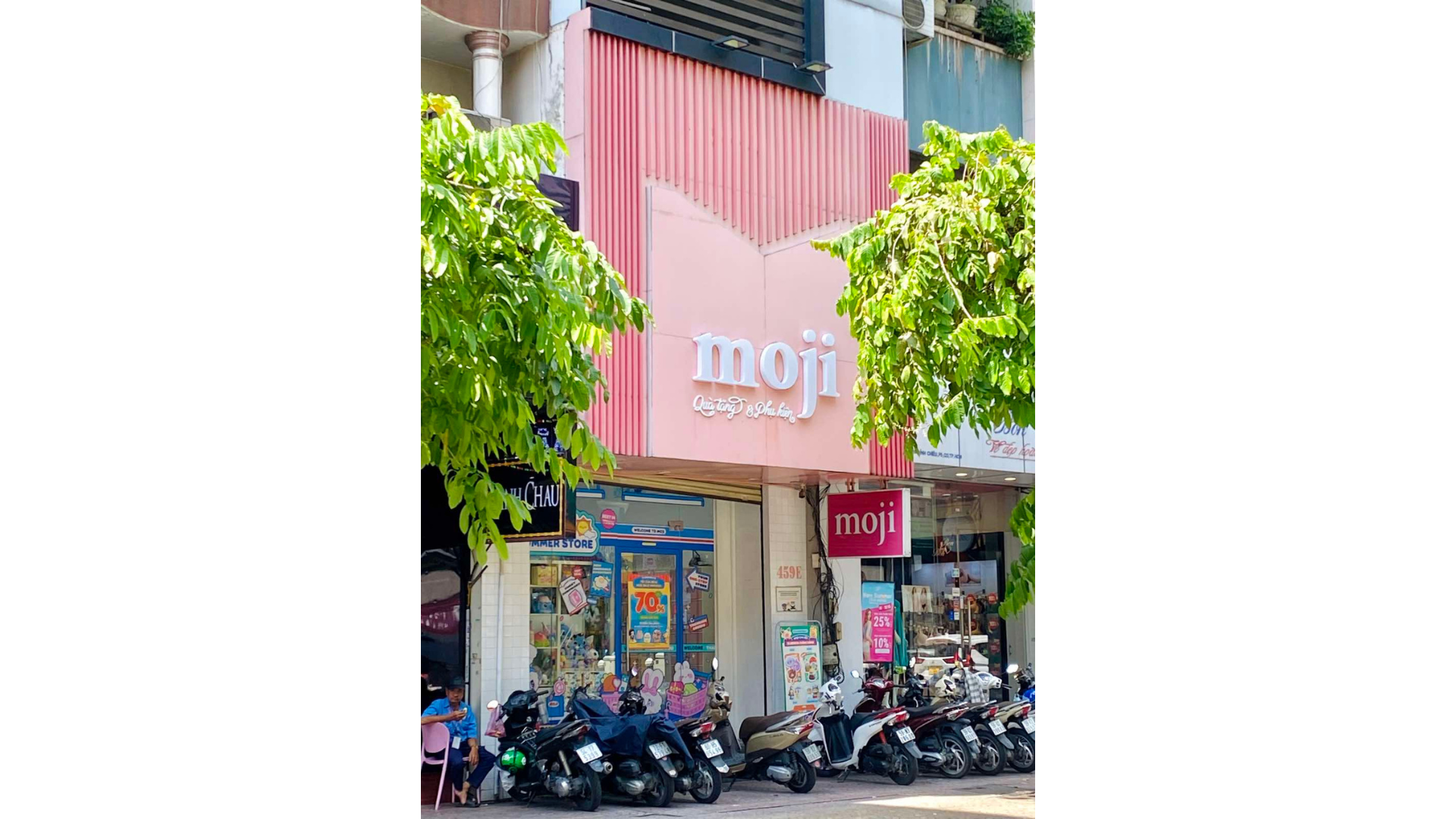 Moji Nguyễn Đình Chiểu