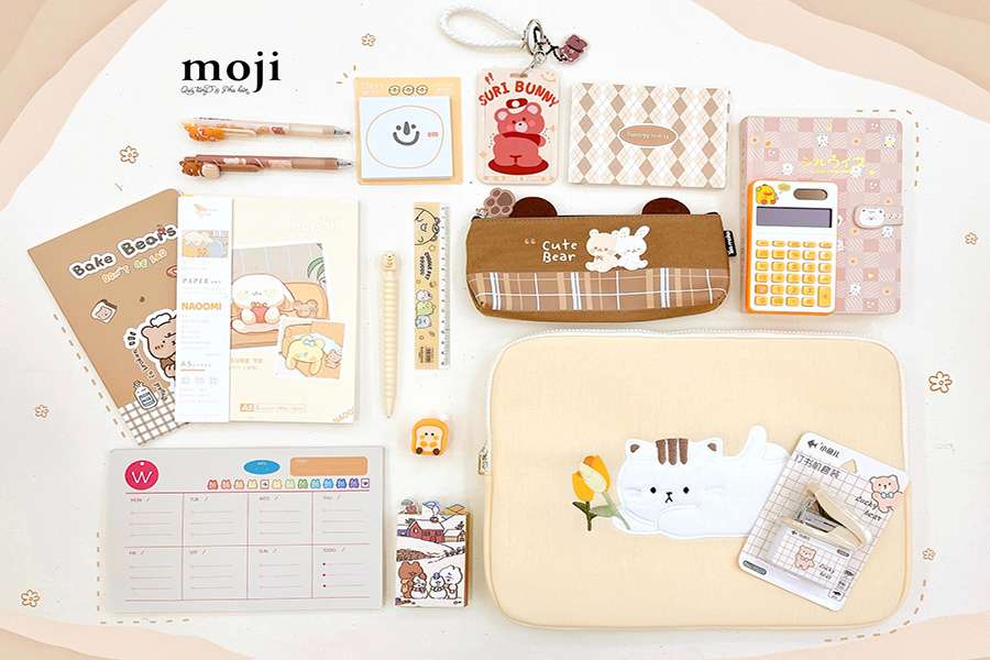 Có đồ dùng mới, học tập thêm tiến tới