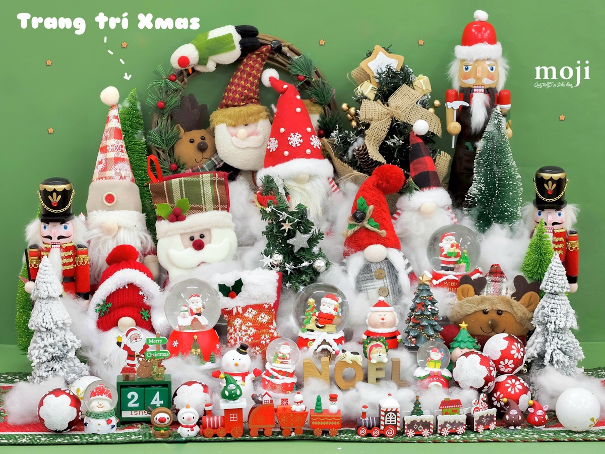 Decor không gian ưng ý nhờ team trang trí Xmas của Moji